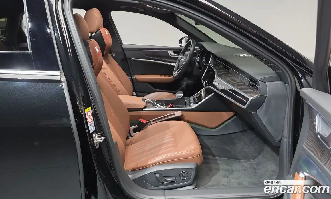 Audi A6 2021 2.0 автомат (гидро), фото 16