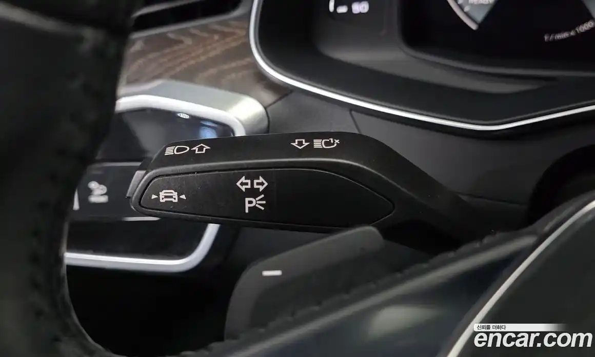 Audi A6 2021 2.0 автомат (гидро), фото 27