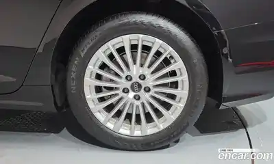 Audi A6 2021 2.0 автомат (гидро), миниатюра 6