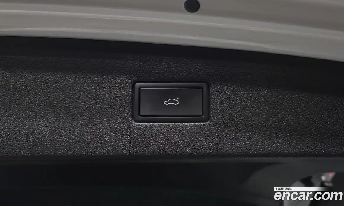 Volkswagen Tiguan 2023 2.0 автомат (гидро), фото 32