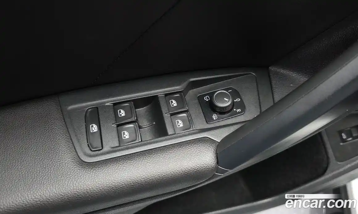 Volkswagen Tiguan 2021 2.0 автомат (гидро), фото 29