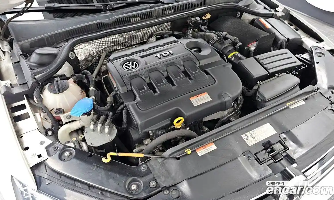 Volkswagen Jetta 2015 2.0 автомат (гидро), фото 6