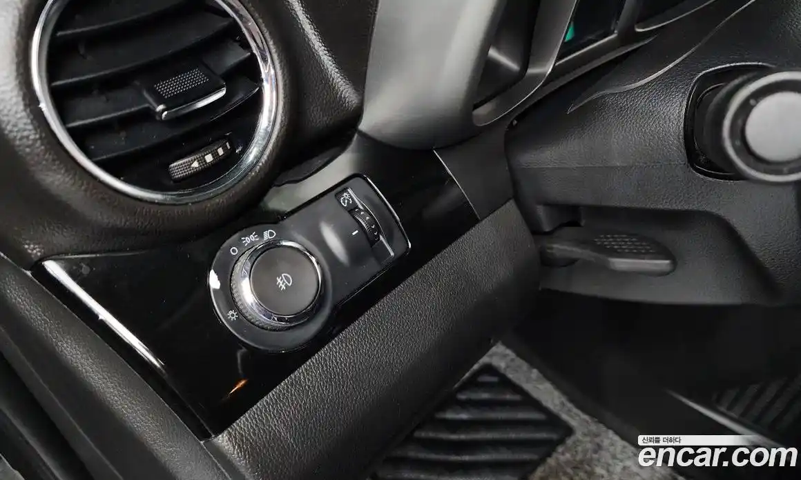 Chevrolet Orlando 2015 2.0 автомат (гидро), фото 16