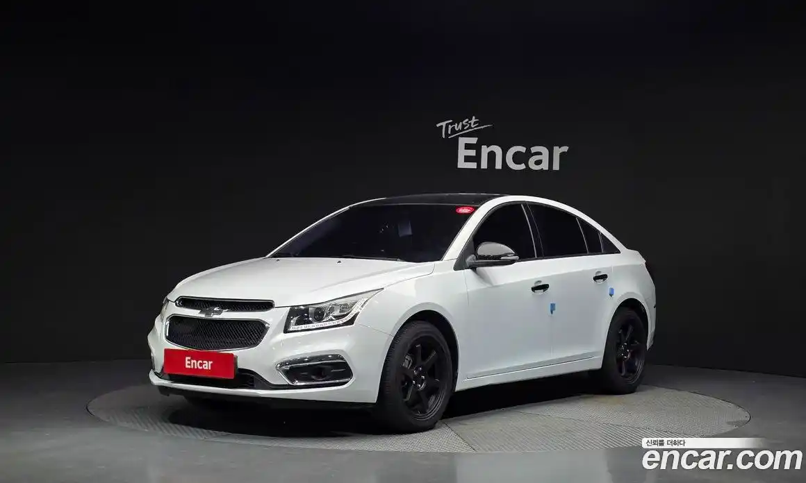 Chevrolet Cruze 2016 1.8 автомат (гидро), фото 1