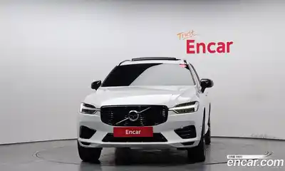 Volvo XC60 2021 2.0 автомат (гидро), миниатюра 3