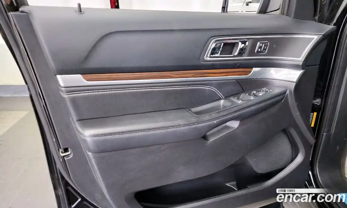 Ford Explorer 2016 2.3 автомат (гидро), фото 14