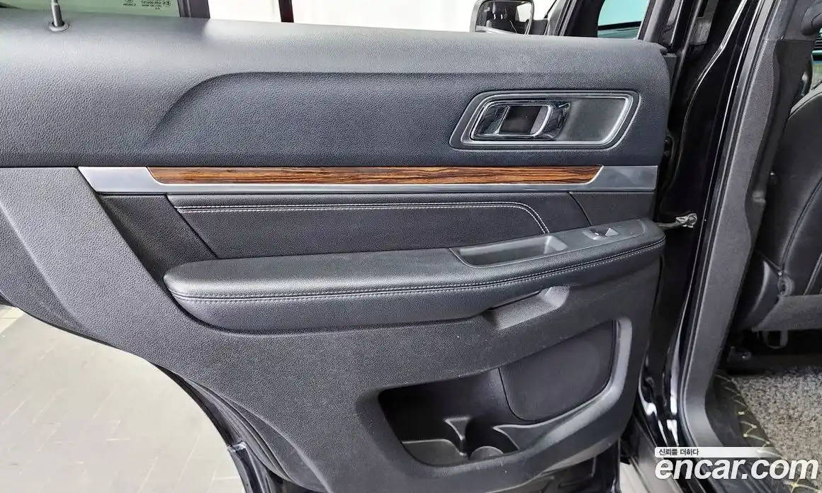 Ford Explorer 2016 2.3 автомат (гидро), фото 15