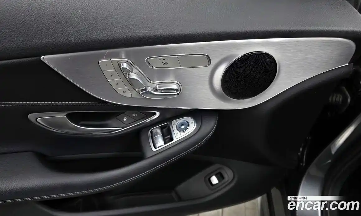 Mercedes-Benz C-Class 2017 2.0 автомат (гидро), фото 28