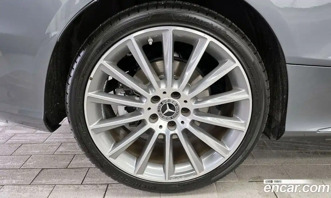 Mercedes-Benz C-Class 2017 2.0 автомат (гидро), фото 5