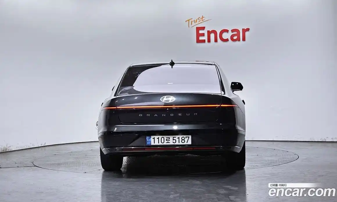 Hyundai Grandeur 2023 1.6 автомат (гидро), фото 3