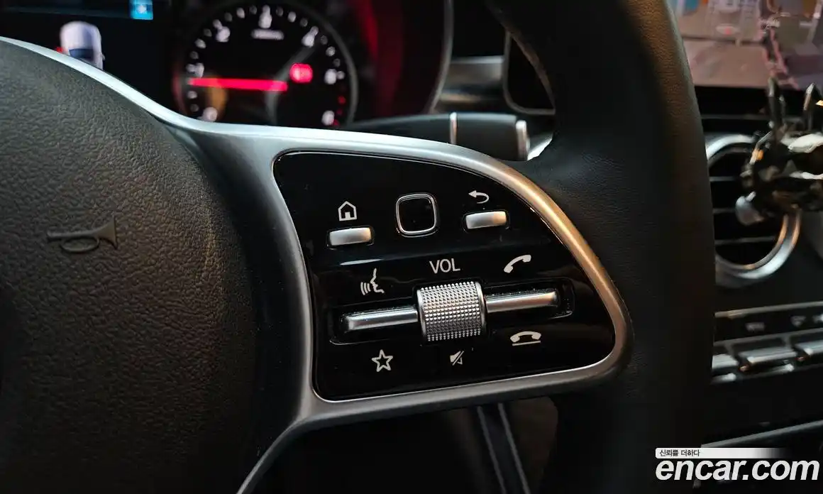 Mercedes-Benz C-Class 2019 1.9 гидро, фото 11 Mercedes-Benz C-Class 2019 1.9 гидро, фото 11