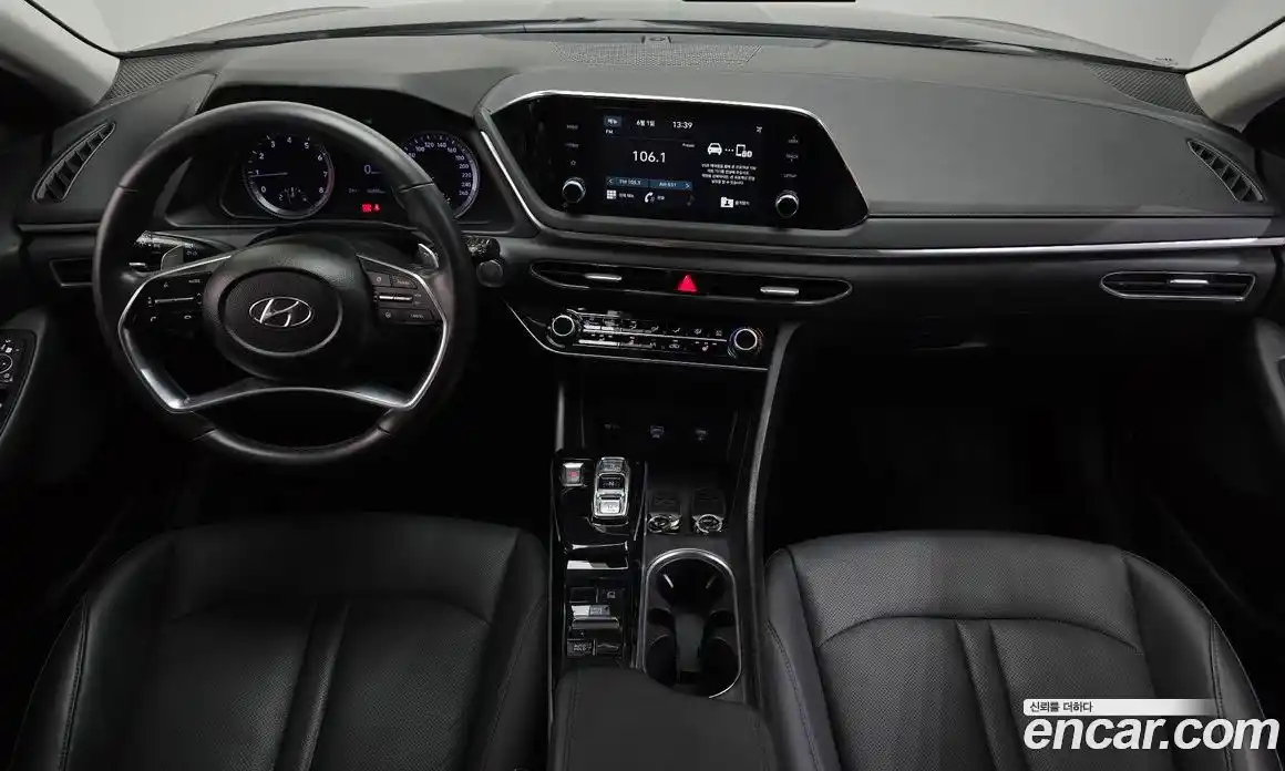 Hyundai Sonata 2019 2.0 автомат (гидро), фото 10