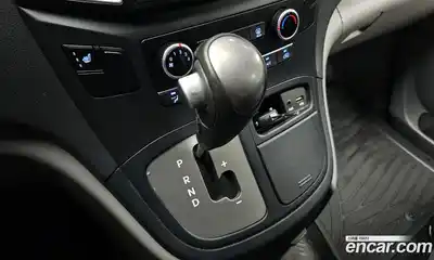 Hyundai Starex 2018 2.5 автомат (гидро), миниатюра 12