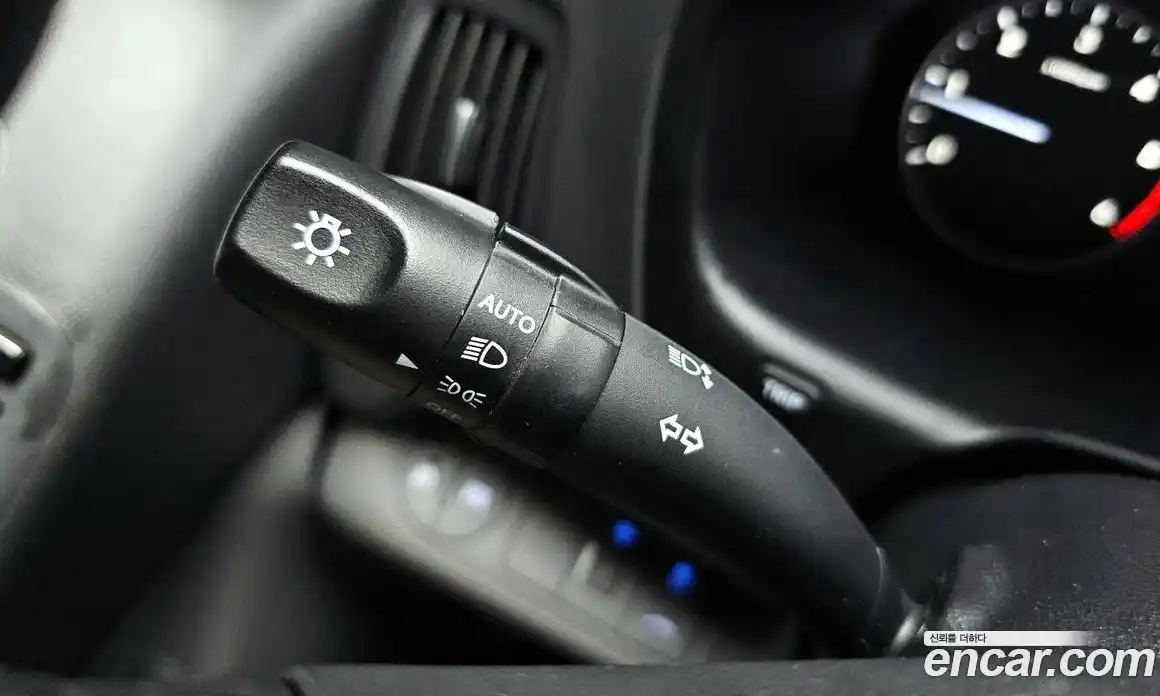 Hyundai Starex 2018 2.5 автомат (гидро), фото 23