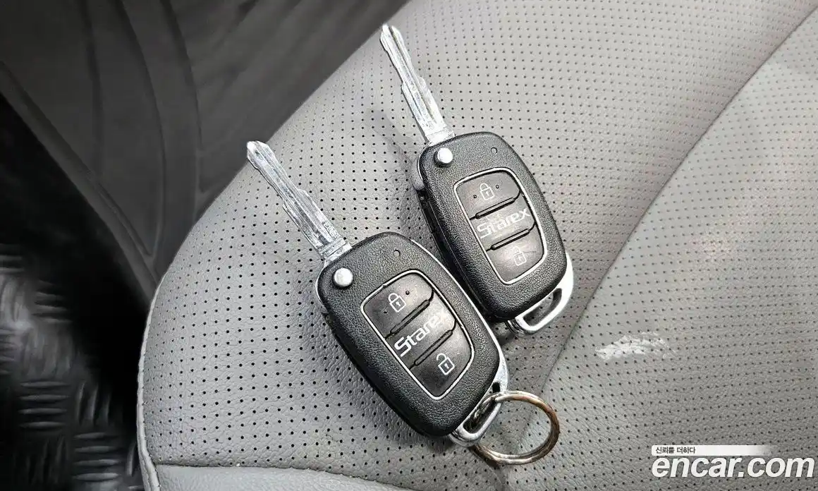 Hyundai Starex 2018 2.5 автомат (гидро), фото 25