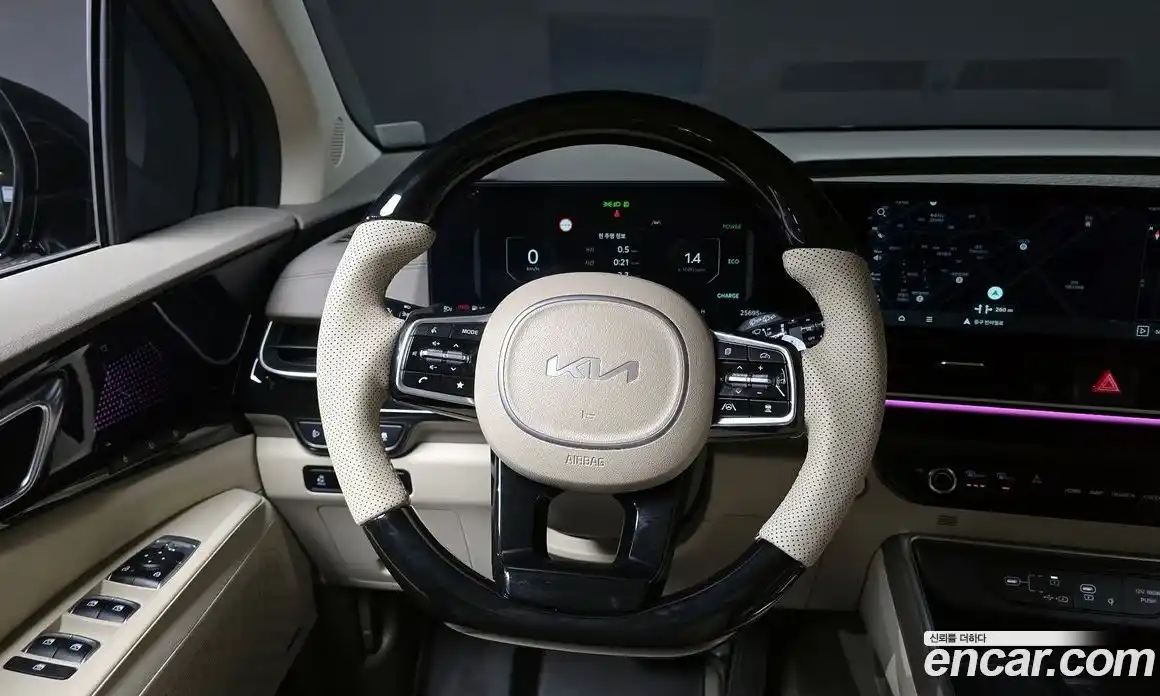Kia Carnival 2024 1.6 автомат (гидро), фото 17