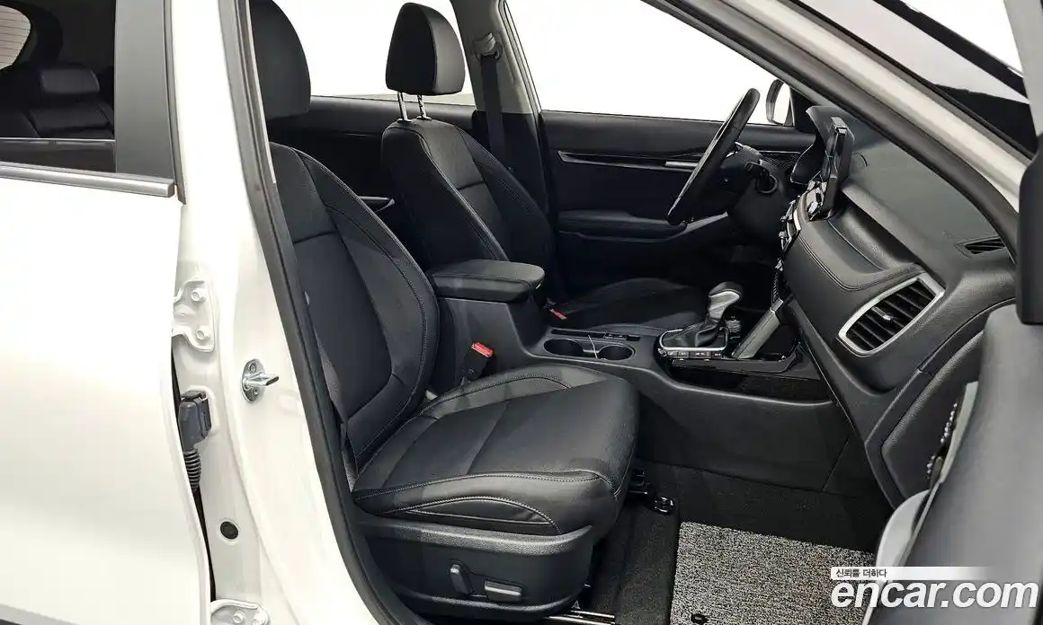 Kia Seltos 2021 1.6 автомат (гидро), фото 17