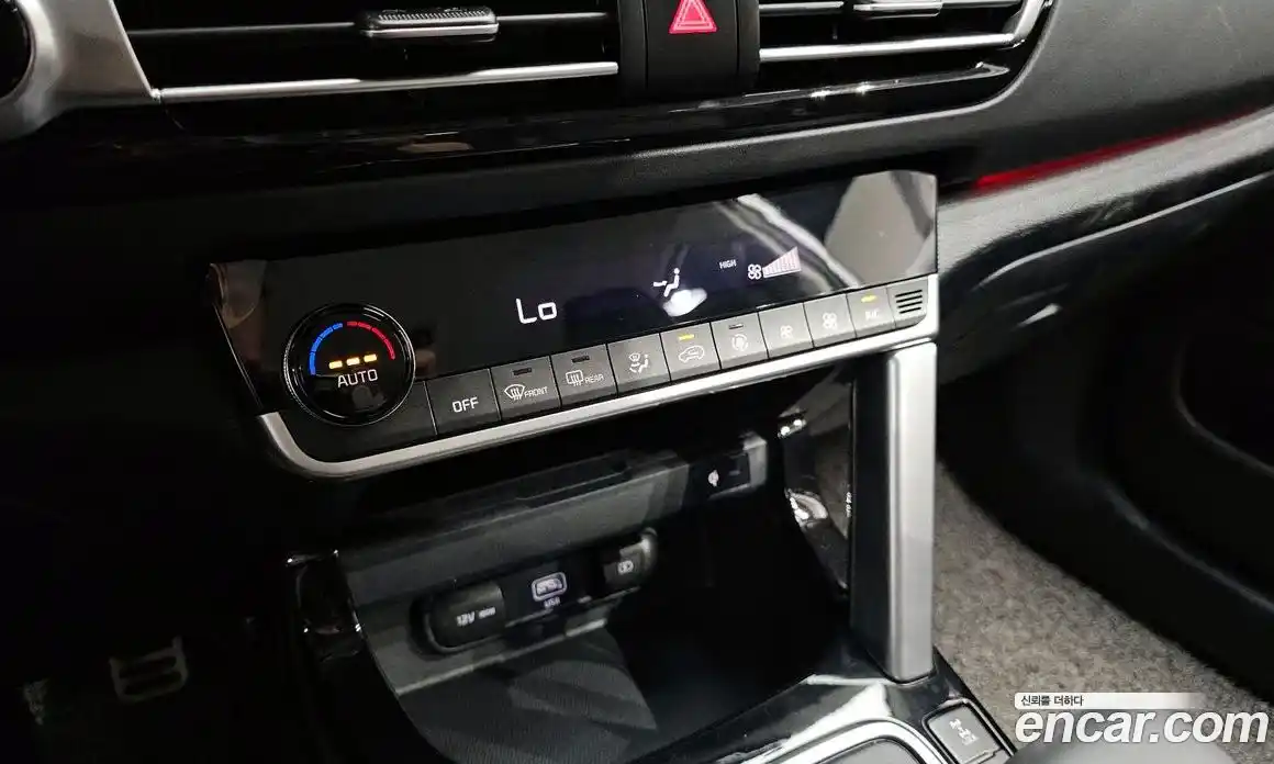 Kia Seltos 2021 1.6 автомат (гидро), фото 32