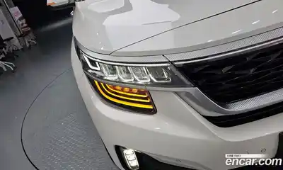 Kia Seltos 2021 1.6 автомат (гидро), миниатюра 8