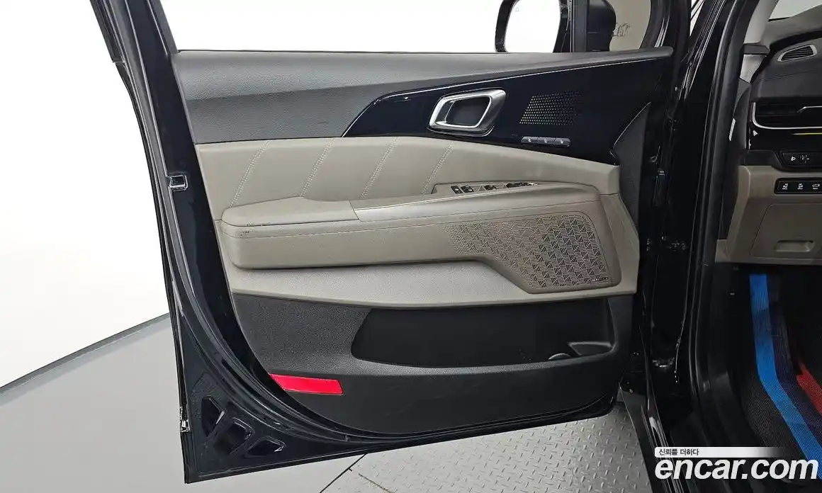 Kia Carnival 2025 2.2 автомат (гидро), фото 14