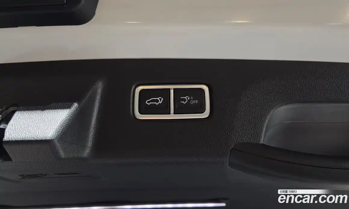 Kia Sorento 2023 2.2 автомат (гидро), фото 32