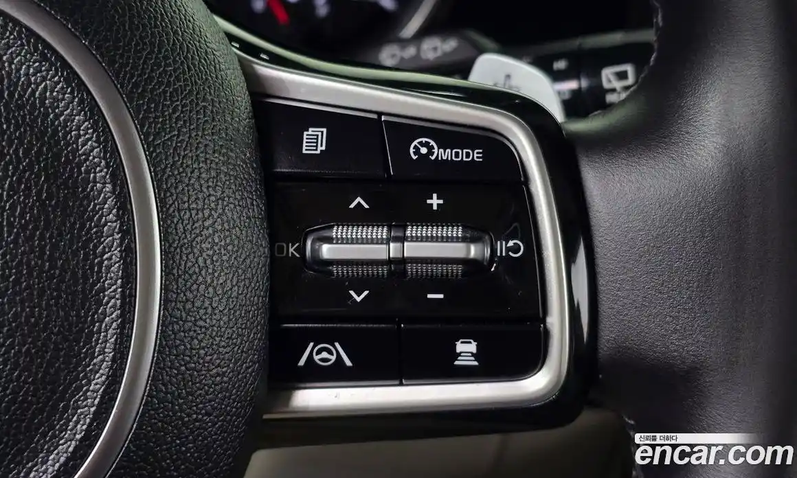 Kia Carnival 2020 2.2 автомат (гидро), фото 15