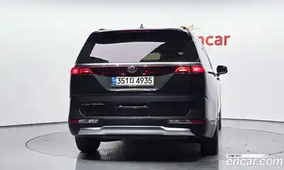 Kia Carnival 2020 2.2 автомат (гидро), миниатюра 4