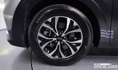 Kia Carnival 2020 2.2 автомат (гидро), миниатюра 5