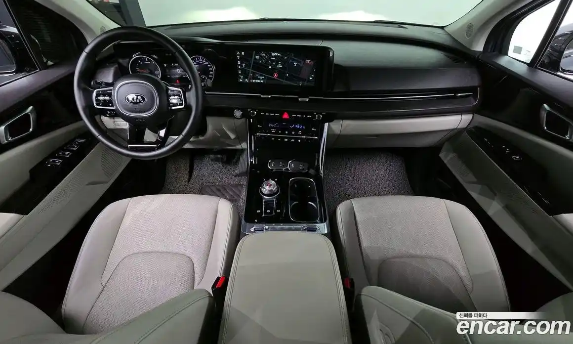 Kia Carnival 2020 2.2 автомат (гидро), фото 7