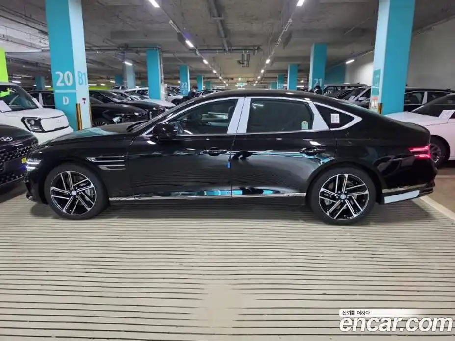 Genesis G80 2026 2.5 автомат (гидро), фото 3