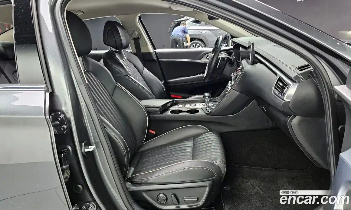 Genesis G70 2018 2.0 автомат (гидро), фото 18
