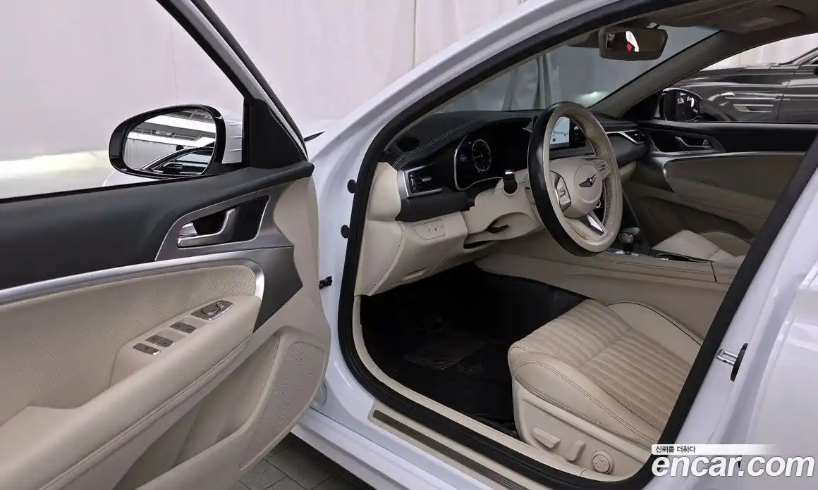 Genesis G70 2022 2.0 автомат (гидро), фото 13