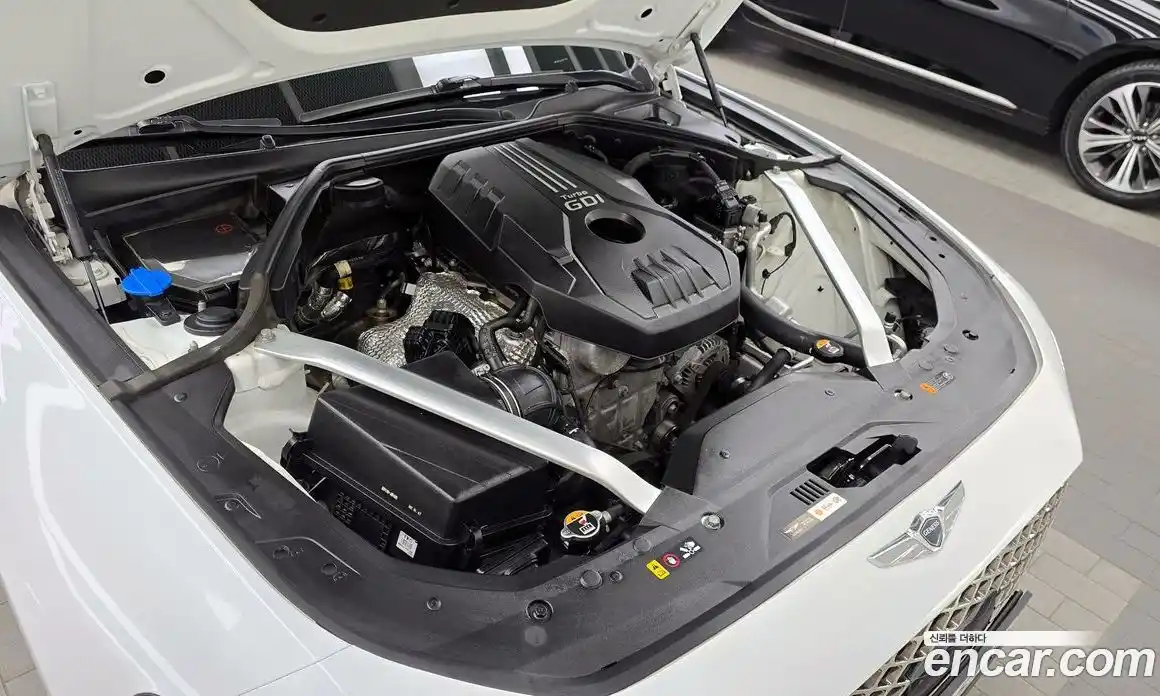 Genesis G70 2022 2.0 автомат (гидро), фото 6
