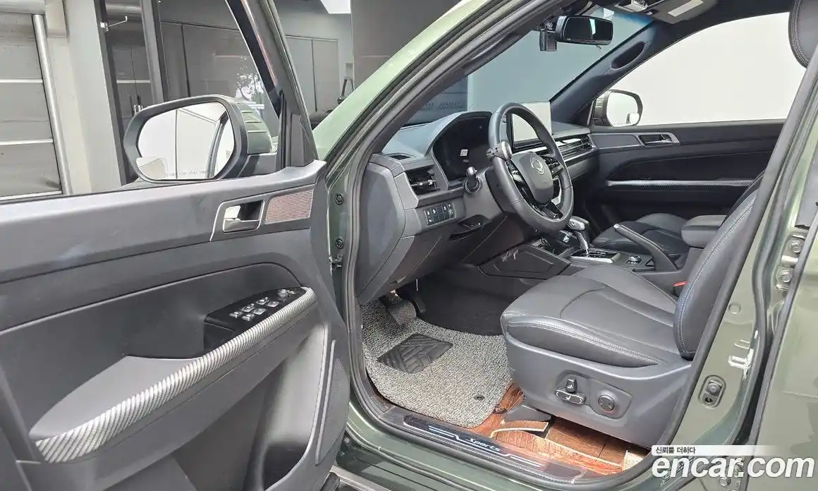 SsangYong Rexton 2025 2.2 автомат (гидро), фото 13