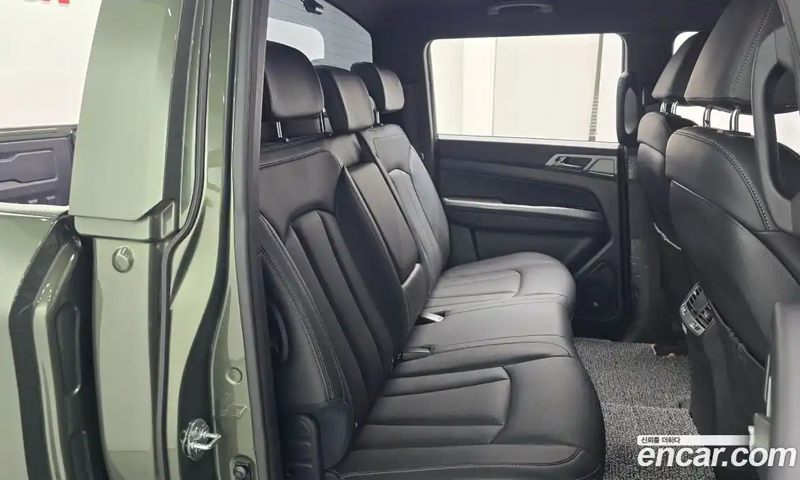 SsangYong Rexton 2025 2.2 автомат (гидро), фото 17