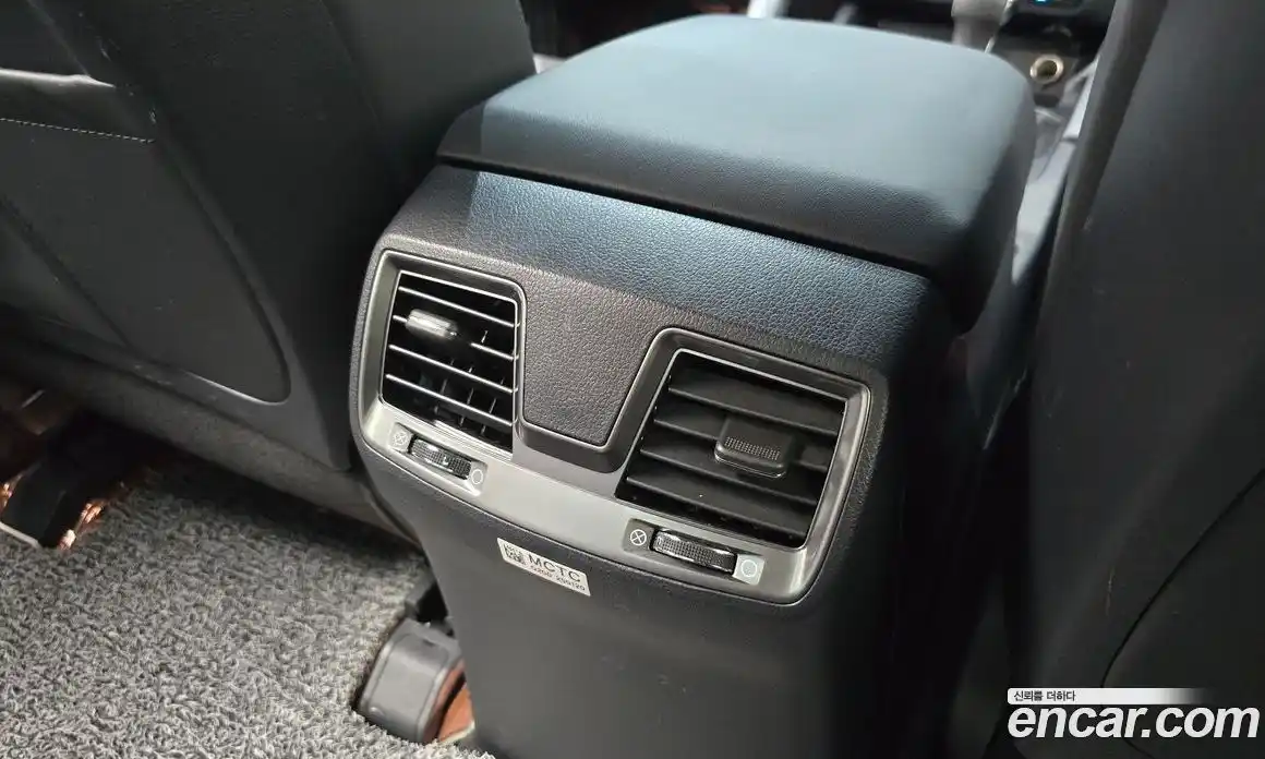 SsangYong Rexton 2025 2.2 автомат (гидро), фото 28