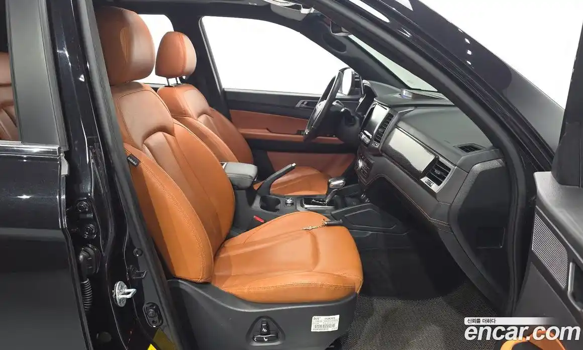 SsangYong Rexton 2022 2.2 автомат (гидро), фото 17