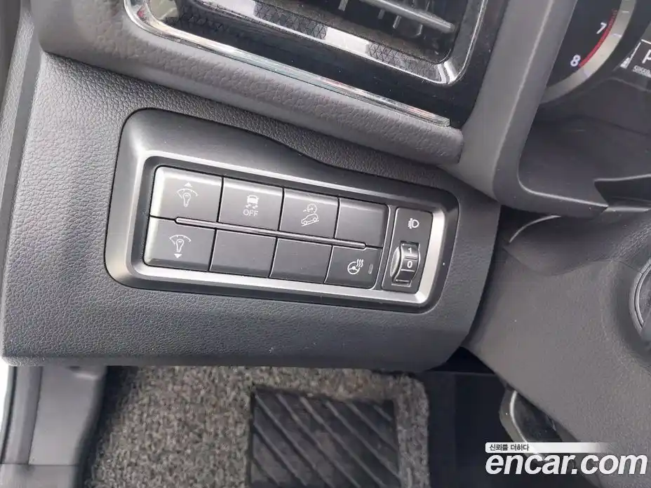 SsangYong TIBOLI 2019 1.5 автомат (гидро), фото 17