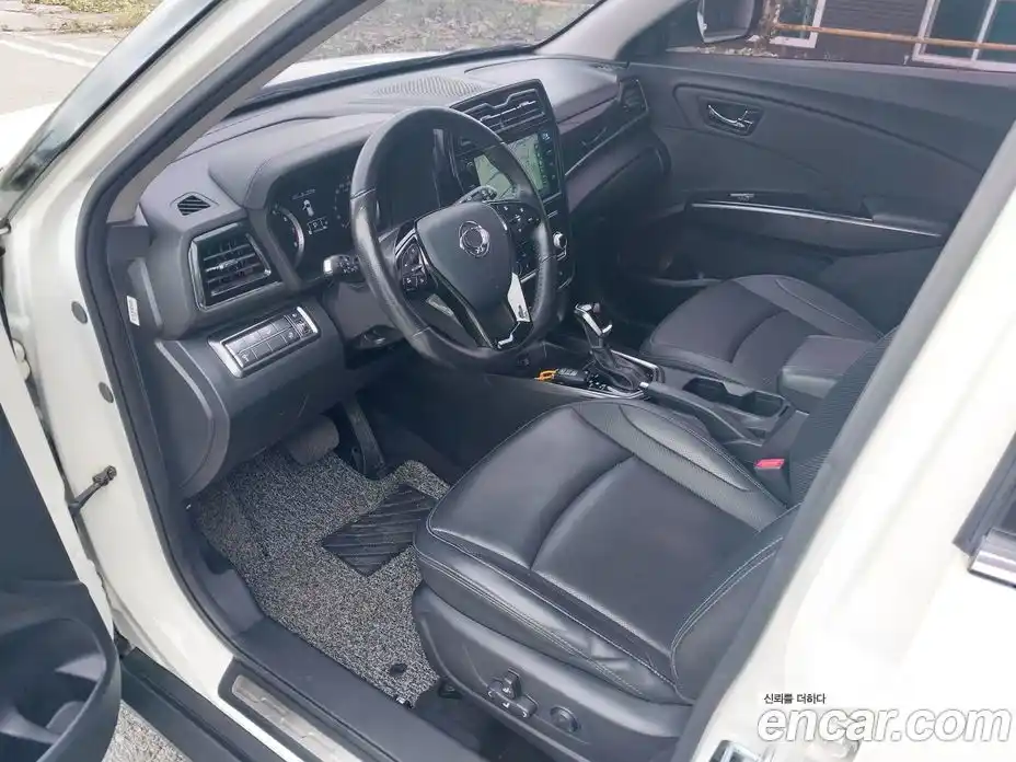 SsangYong TIBOLI 2019 1.5 автомат (гидро), фото 7