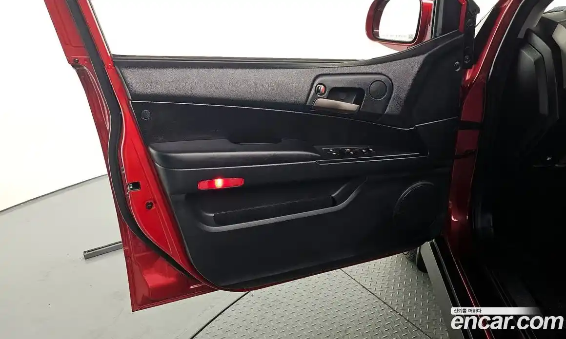 SsangYong Korando 2013 2.0 автомат (гидро), фото 14