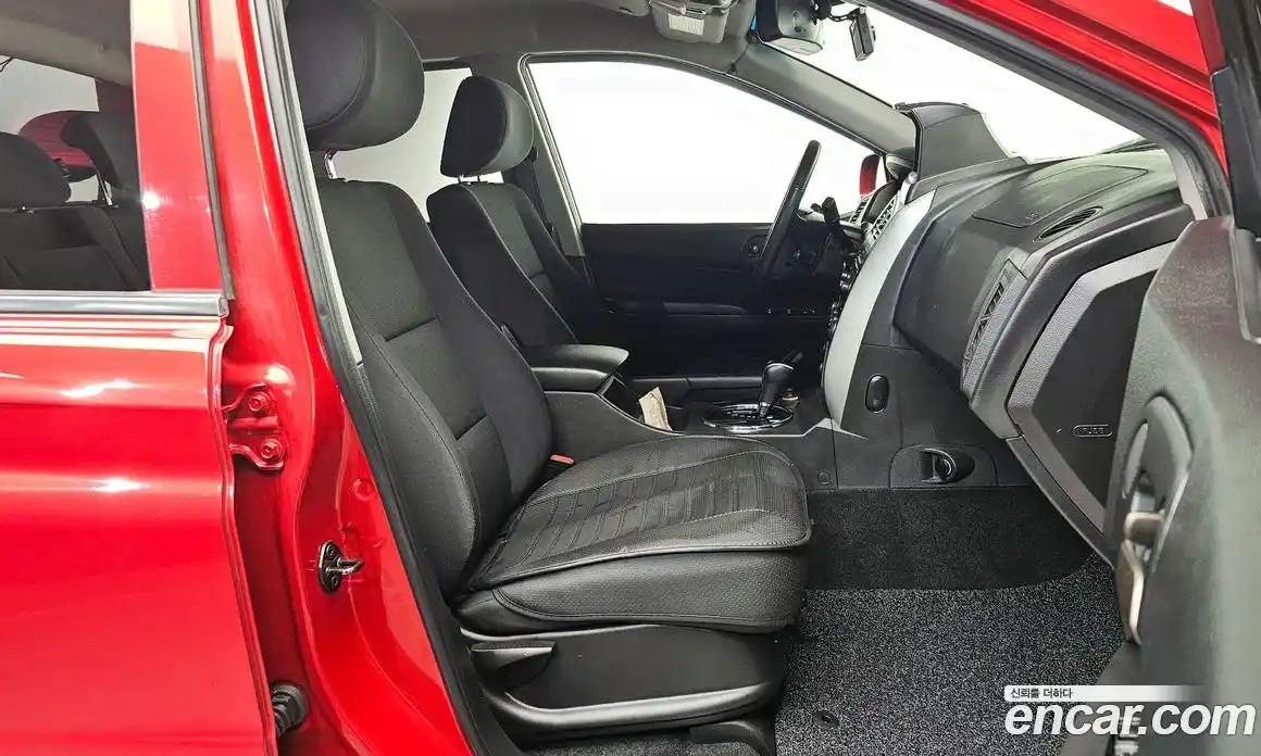 SsangYong Korando 2013 2.0 автомат (гидро), фото 16