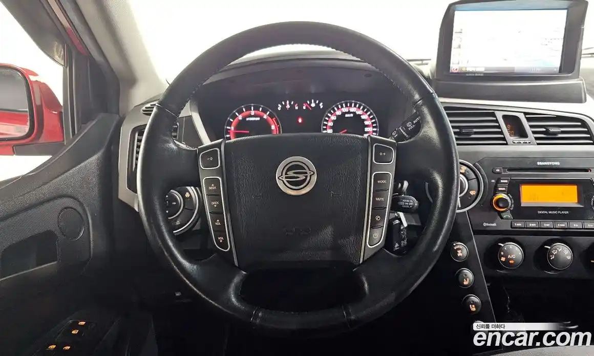 SsangYong Korando 2013 2.0 автомат (гидро), фото 18