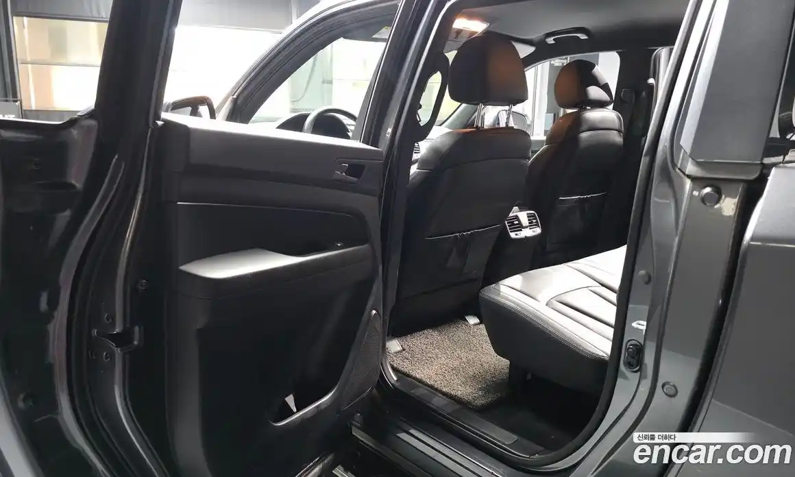 SsangYong Rexton 2020 2.2 автомат (гидро), фото 16