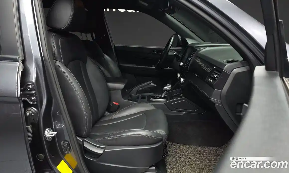 SsangYong Rexton 2020 2.2 автомат (гидро), фото 17