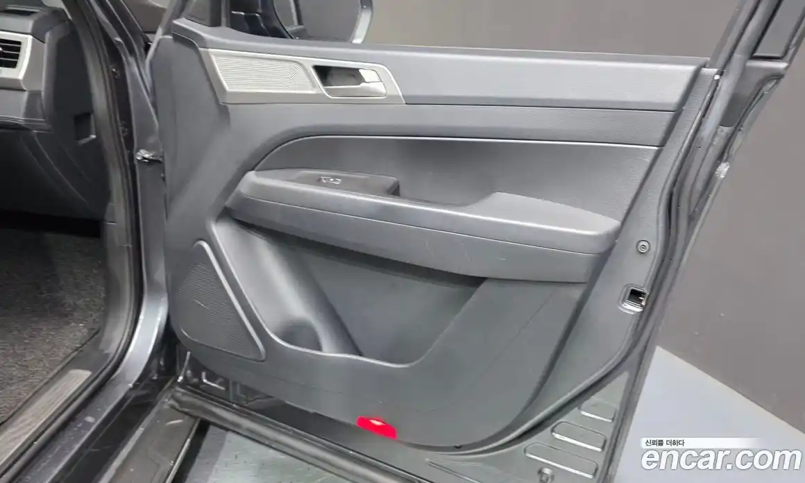 SsangYong Rexton 2019 2.2 автомат (гидро), фото 14