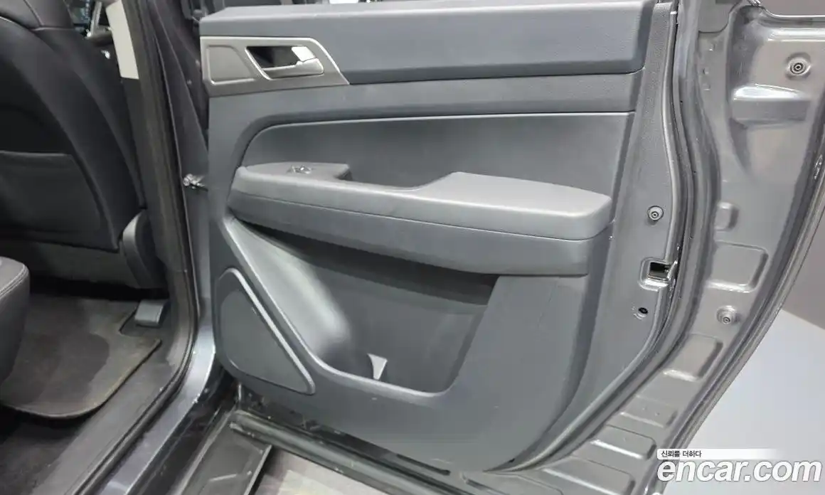 SsangYong Rexton 2019 2.2 автомат (гидро), фото 15