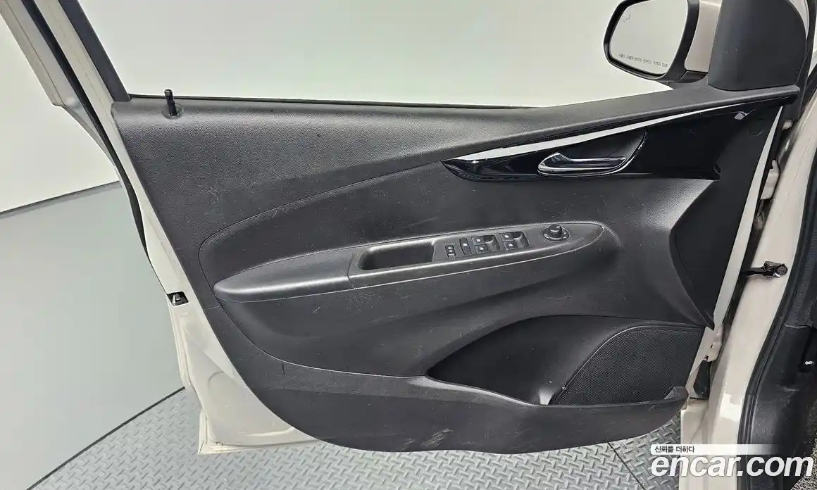 Chevrolet Spark 2021 1.0 автомат (гидро), фото 14