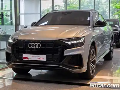 Audi Q8, 2023, 35 000 км