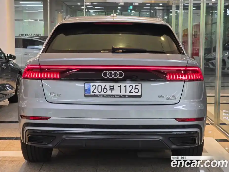 Audi Q8 2023 3.0 автомат (гидро), фото 4