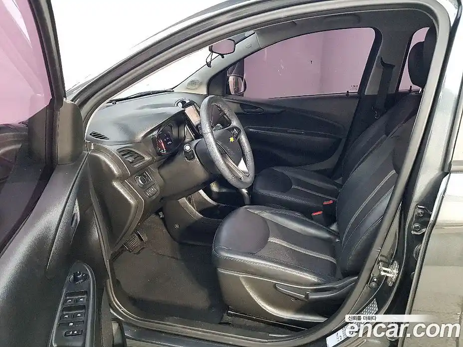 Chevrolet Spark 2019 1.0 автомат (гидро), фото 8